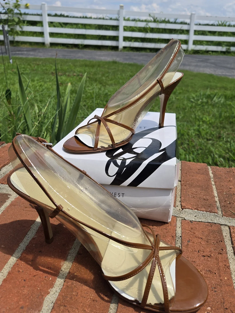 Nine West Brown Strappy Slingback Heels Sz 10